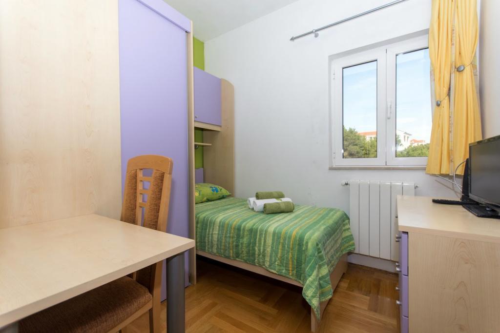 Apartments Meri Seget Vranjica Exterior photo